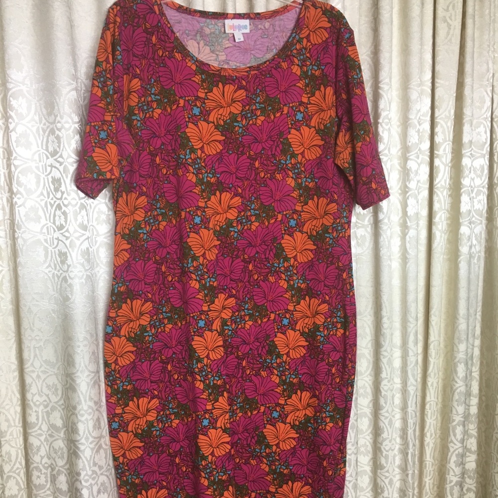 M LuLaRoe Julia Dress Dark Pink Orange Floral